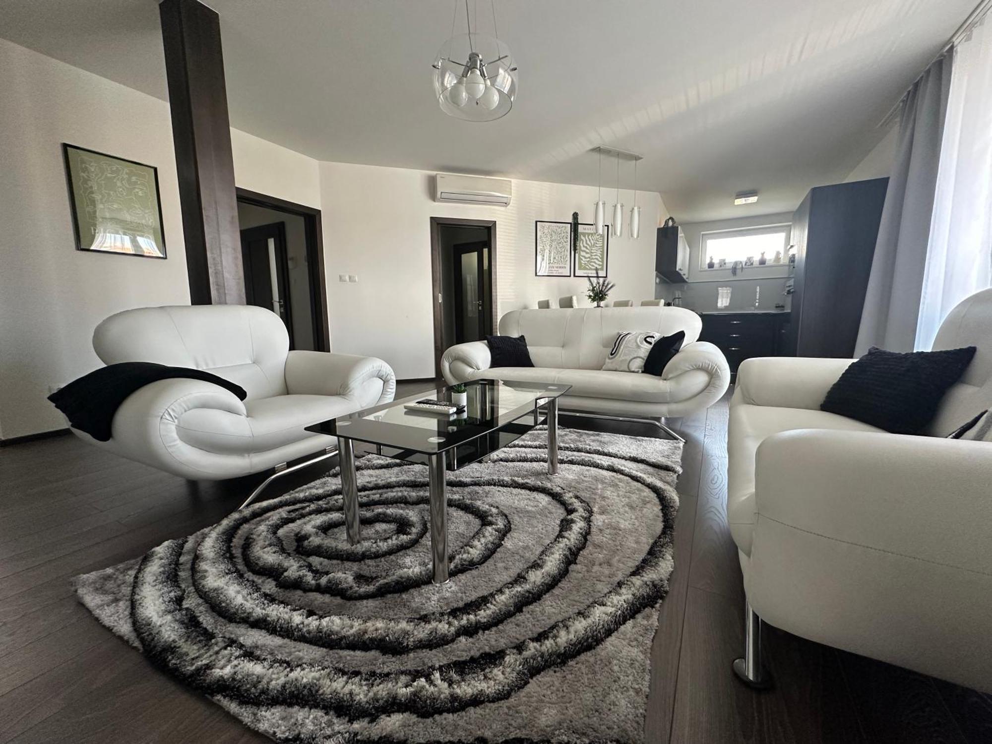 Panorama Apartments Prešov Esterno foto